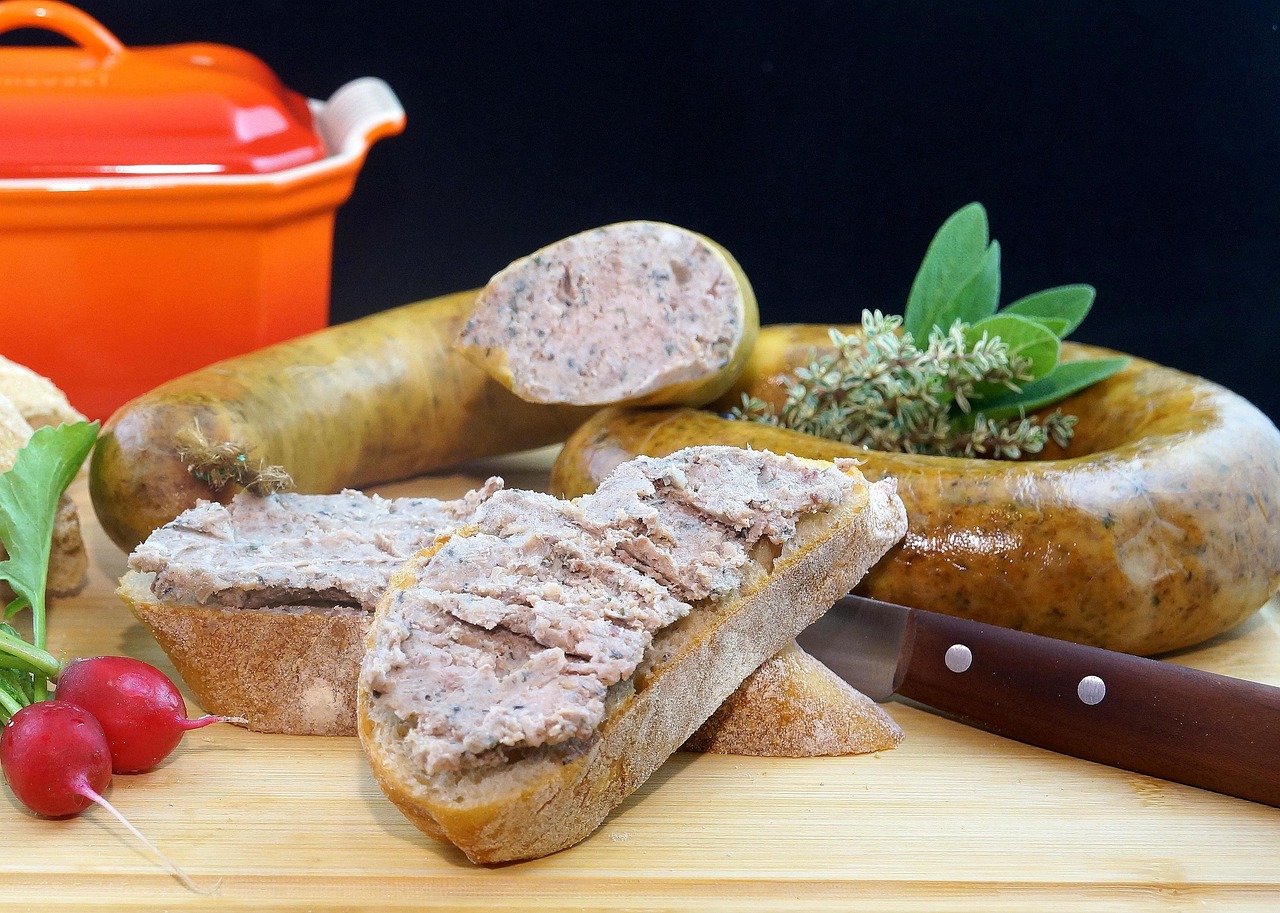 Como se escreve a palavra salsicha corretamente