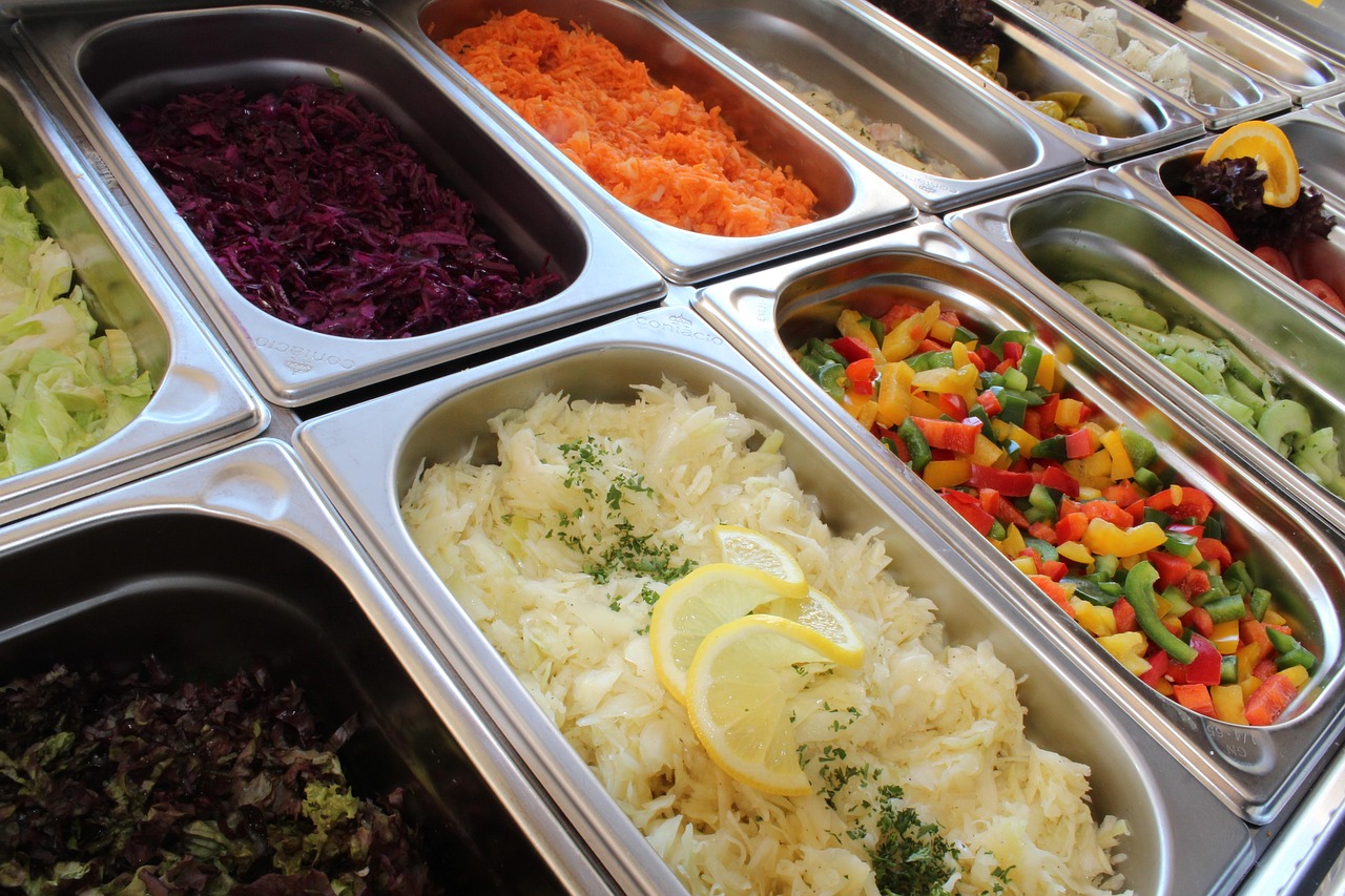 Como escreve buffet? Veja a grafia correta da palavra francesa