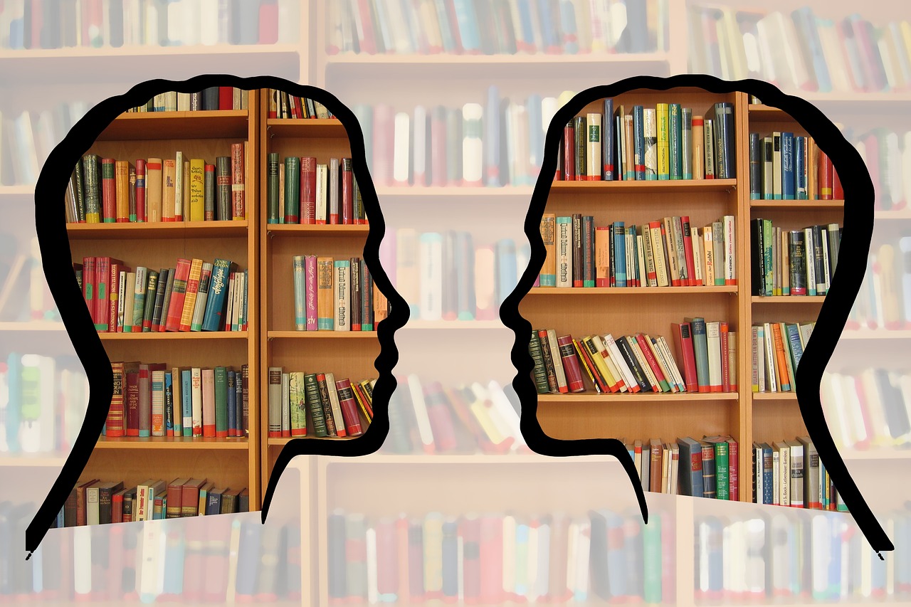 Coletivo livros: Descubra qual o nome certo para esse grupo